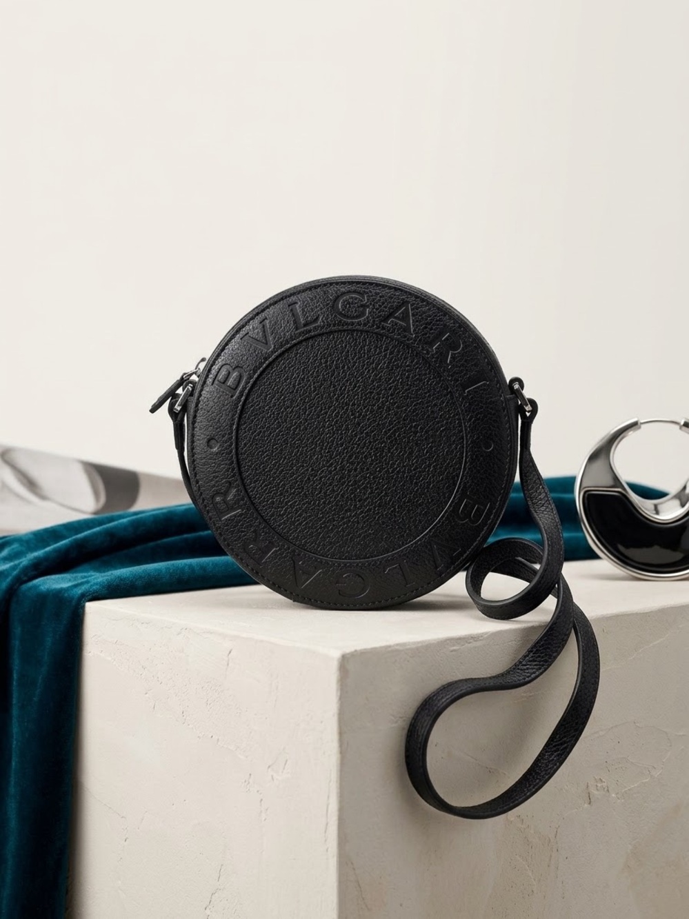 Vintage BVLGARI Black Pebble Leather Mini Circular Crossbody Bag | Y2K Luxury Po